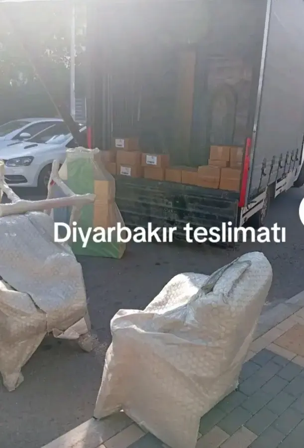 Ankara’dan Diyarbakır yönüne yapılan ambar sevkiyatından yükleme fotoğrafı 1